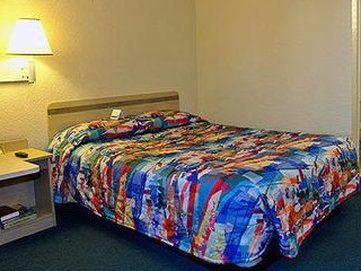 Red Roof Inn Bourbonnais Habitación foto